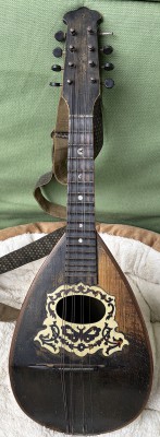 149 Mandoline_front.JPG